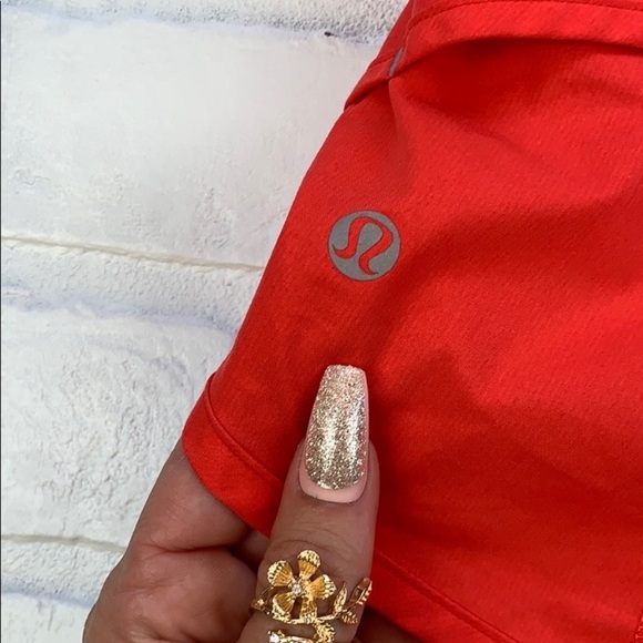 🍋Lululemon Speed Short! - Picture 3 of 8